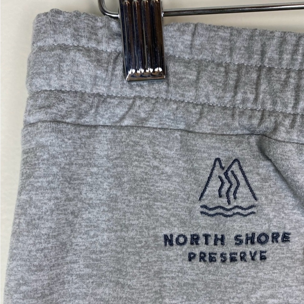 VUORI Women’s Performance Jogger Gray smoke free storage. - Picture 4 of 8